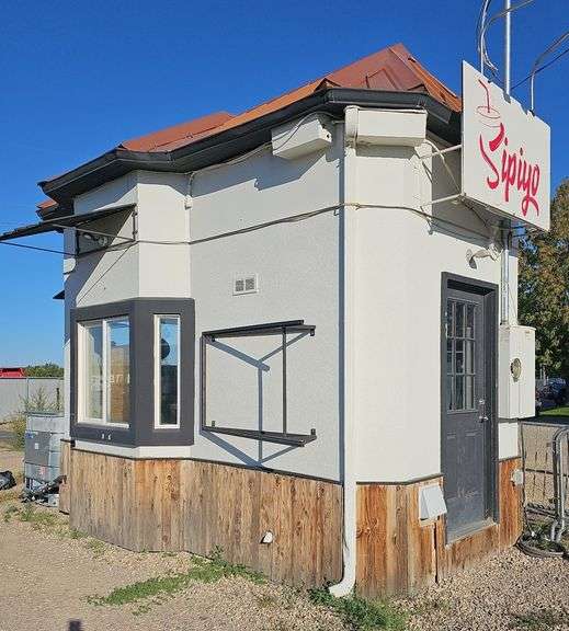 Double Drive-Thru Building - 10' x 16' x 13'