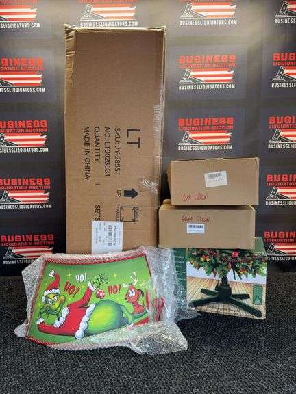 6ft Christmas Tree, Stand, Tree Collars, Fake Snow