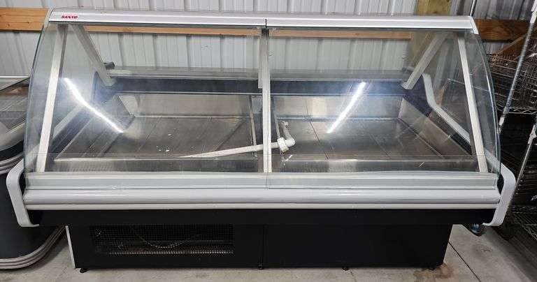 SANYE Refrigerated Deli Case 77" Front and Rear Load