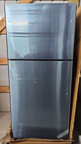 NEW! Stainless GE Home Refrigerator/ Freezer, (Blue Plastic Coating Still on Front)