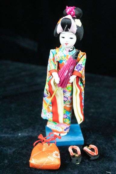 日本人形の見分け方作品集 Identifying Japanese Dolls 吉徳×F:NEX 初音ミク -日本人形- 1/4スケールフィギュア」予約