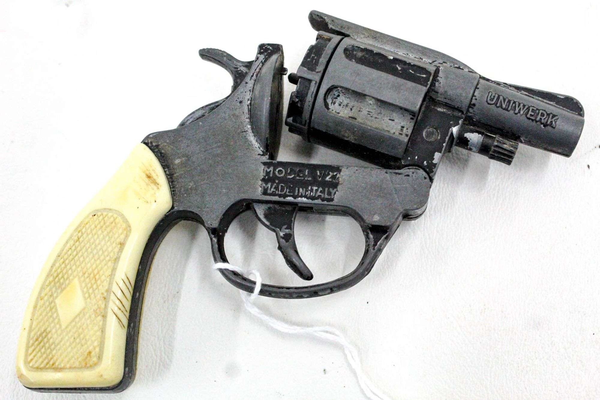 UNIWERK ITALY モデルガン Uniwerk Vintage Volcanic 22 Model Cap Gun, Made in Italy