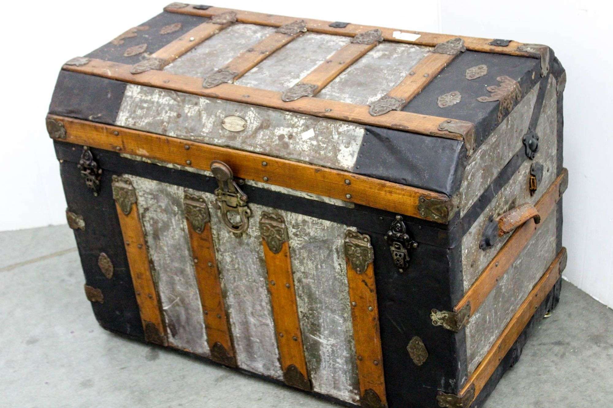 Vintage M.M. Secor's Champion Wall Trunk with lift out box