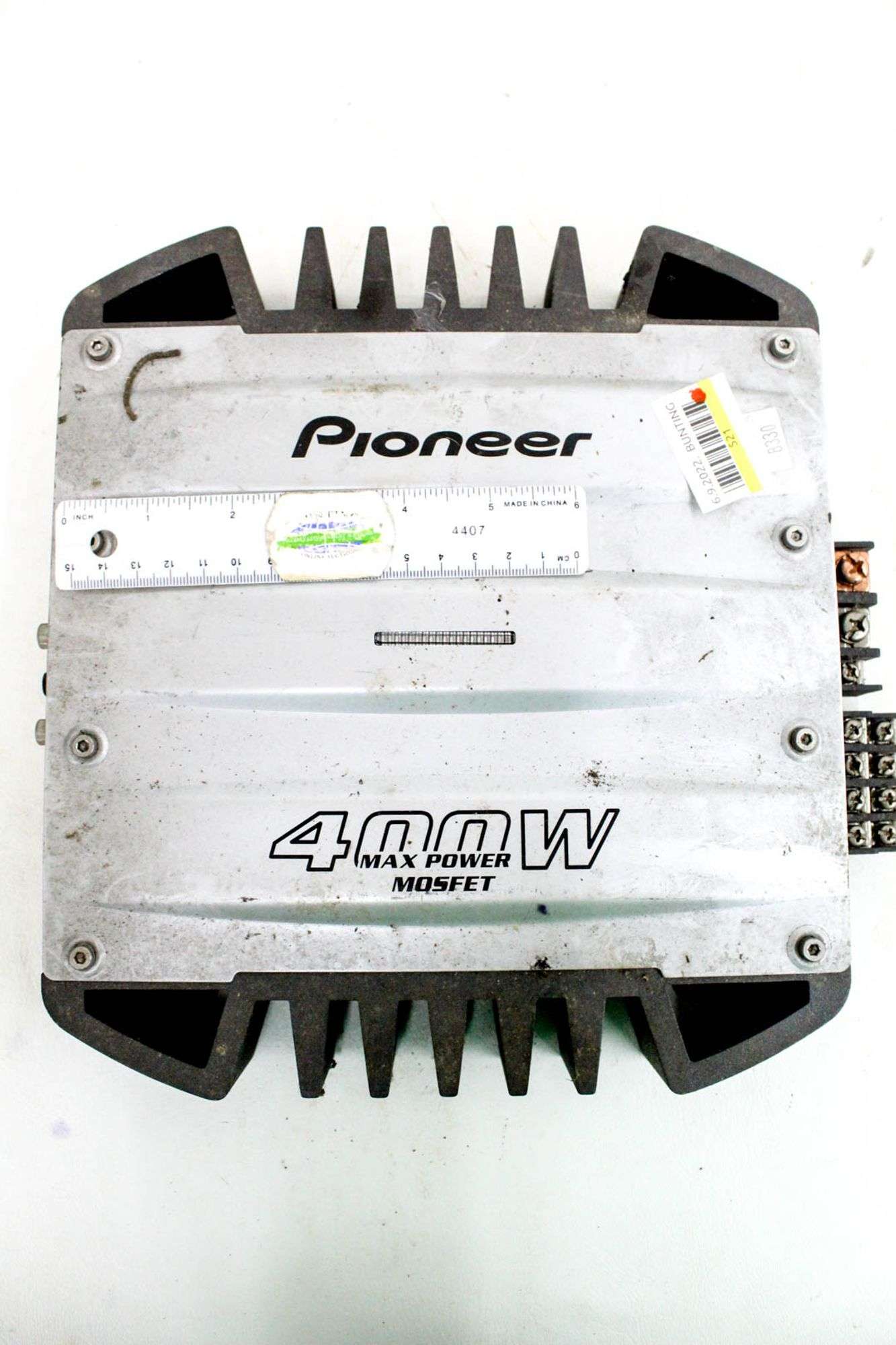 Pioneer 4-channel GM-X374 Power Amplifier features 400W Max Power