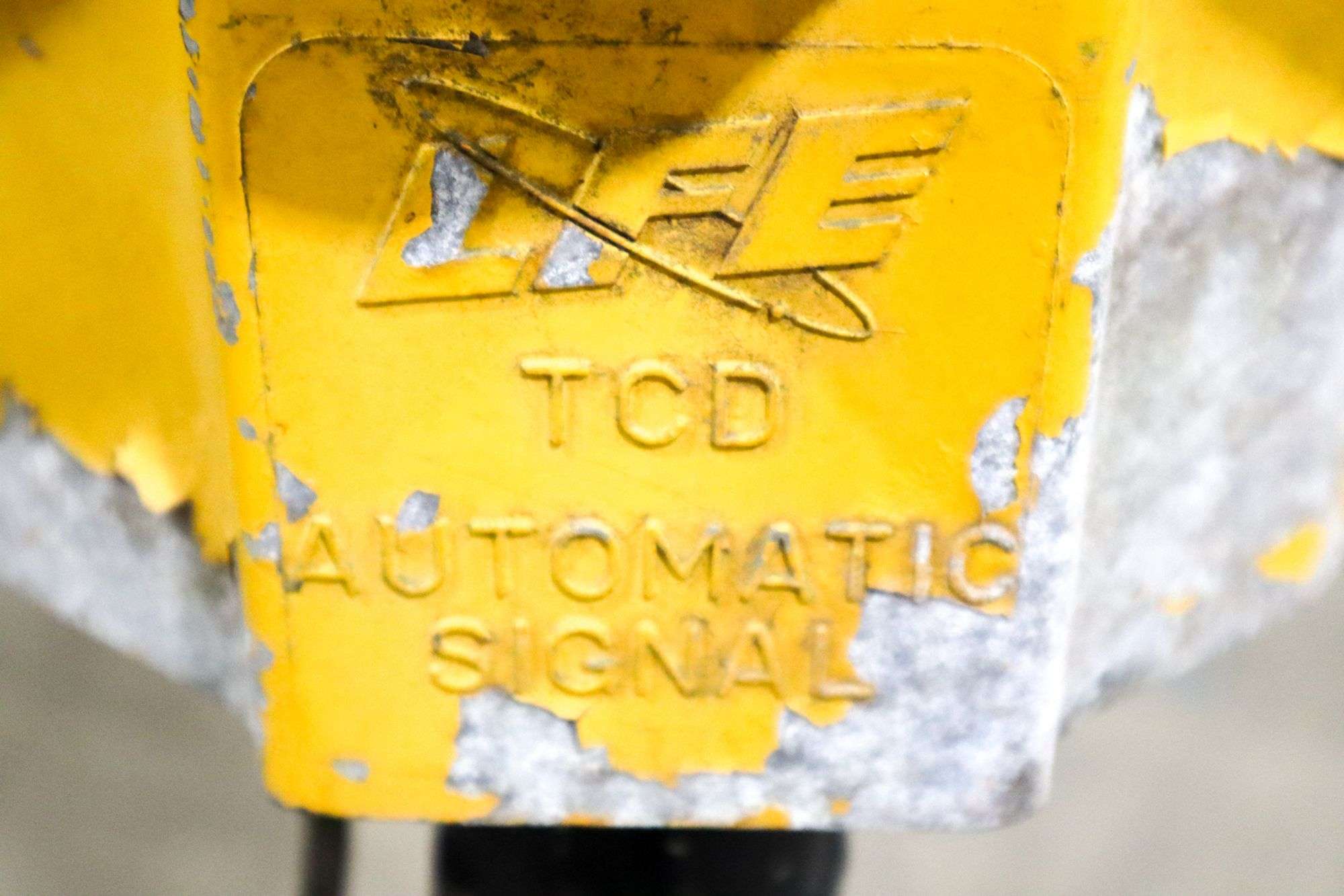 LFE Corp TCD Vintage Traffic Stop Light Automatic Signal Traffic