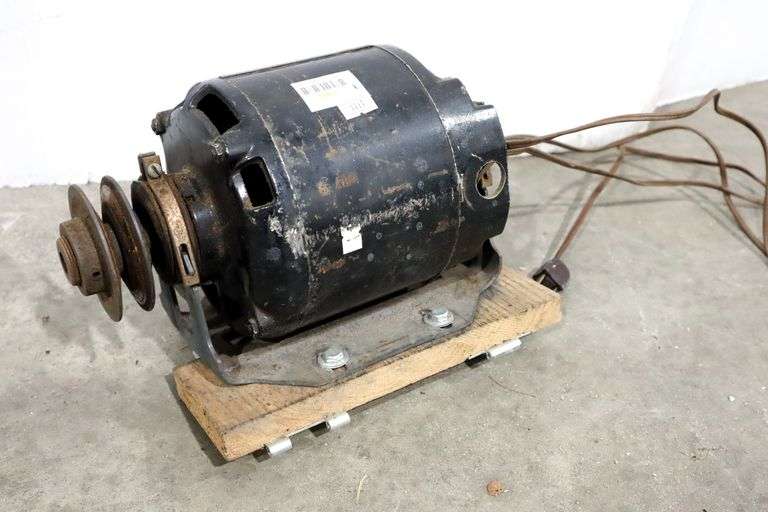 Vintage Westinghouse Electric & Manufacturing Co. NP452 Made in USA