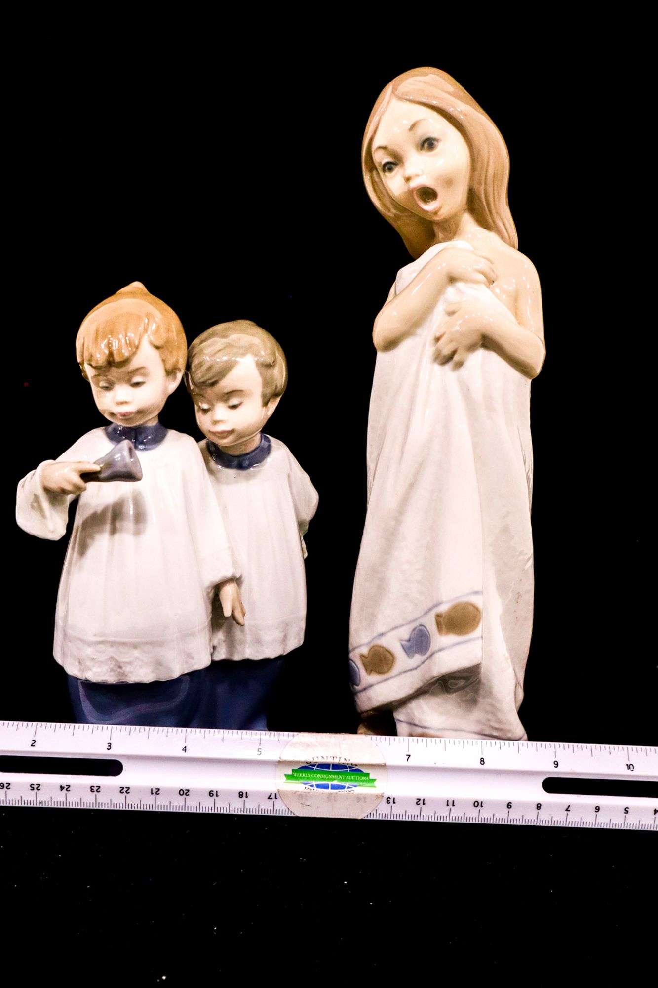 Nao by Lladro 