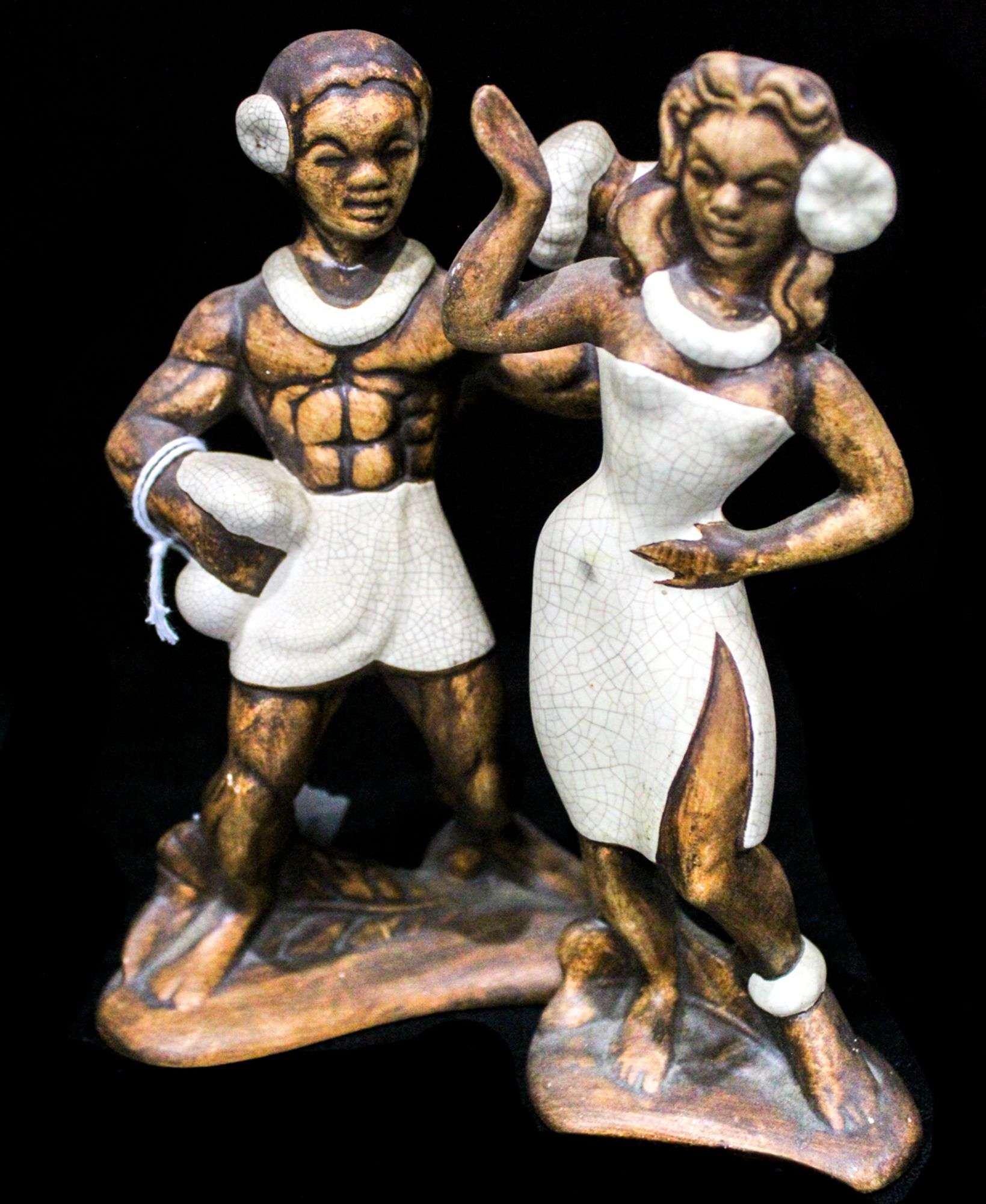 Hawaii Vintage Ceramic Hula Dancer Figurines. 2 Items - 8