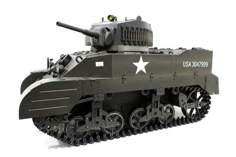 USA 3047999 WWII M5 Stuart Light Tank by 21st Century Toys - Model Toy Tank - 24 x 16