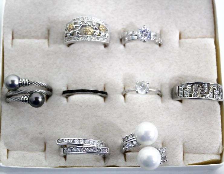Rings of different sizes, designs and styles - Bunting Online Auctions