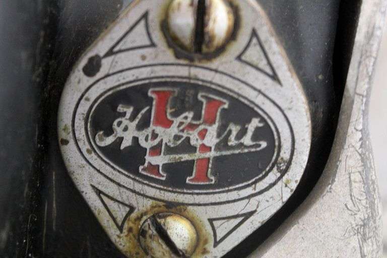 Hobart Culinary Slicer WAREHOUSE Row 8 Bunting Online Auctions