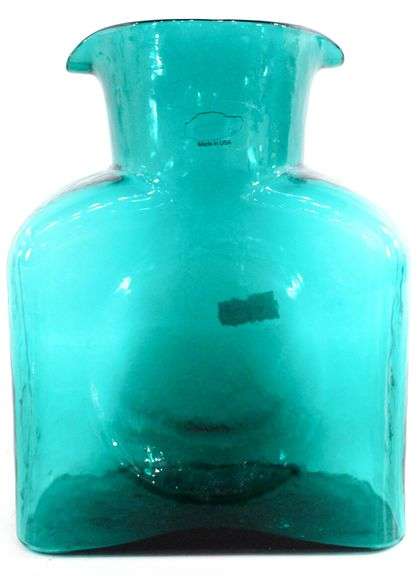 Blenko Twin-Pour Lip Glass Water Bottle Teal Hand-Blown Glass Pitcher Made In USA.