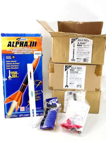 Estes Alpha III Model Rocket Launch Set.