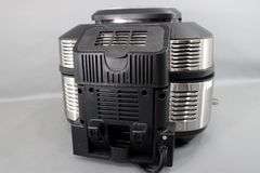 Crock Pot SCCPCCP350-SS Slow Cooker - and - Cosori CAG-A601S-KUS VeSync Aeroblaze Indoor Grill T3 U