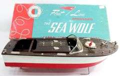 "The Sea Wolf" Vintage 1950s Battery Powered Model Speedboat by Fleet Line with Box