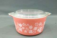 Vintage Pyrex Gooseberry Casserole Dishes