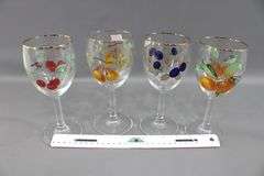 Four Royal Worcester Evesham 8 Oz Wine Glasses Fruit Motif