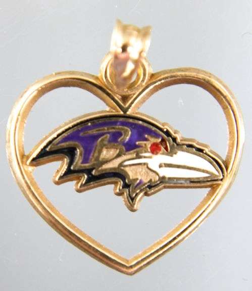 14 KT Gold Ravens Charm / Pendant.    (1.29 gm)