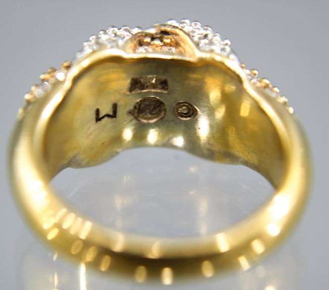 Gilt Sterling Silver Swarovski crystal Ring with the swan, size 7.
