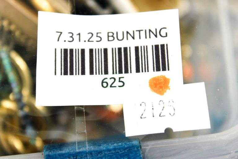 Jewelry and jewelry parts.