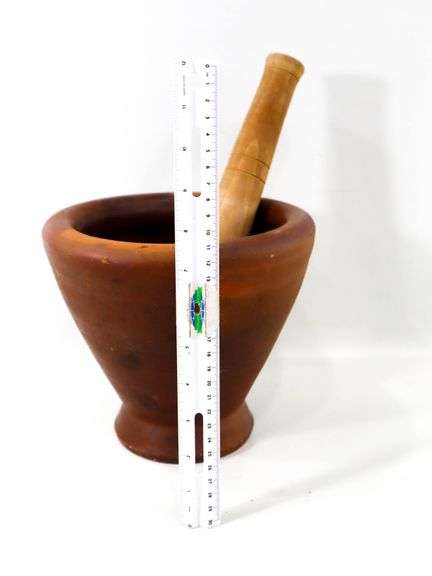 Kruk Thai Clay Mortar and Pestel
