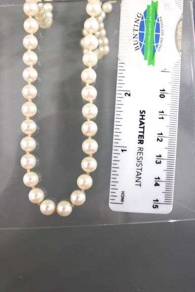 Vintage strand of knotted genuine Pearls, 18"