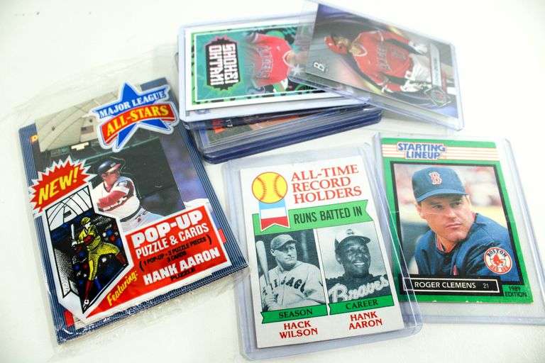 Baseball Trading Cards:  Major League All Stars Pop-Up Hank Aaron Puzzle & Cards - Factory Sealed, Yankees Reggie Jackson 1977 Topps Chewing Gum, Al Bumbry, Boog Powell Orioles 1975 Topps & More.