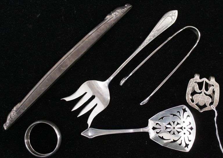 Sterling Silver Serving Ware, Top Piece of Comb & More. Some Marked Gorham / Towle - Total 96 G.