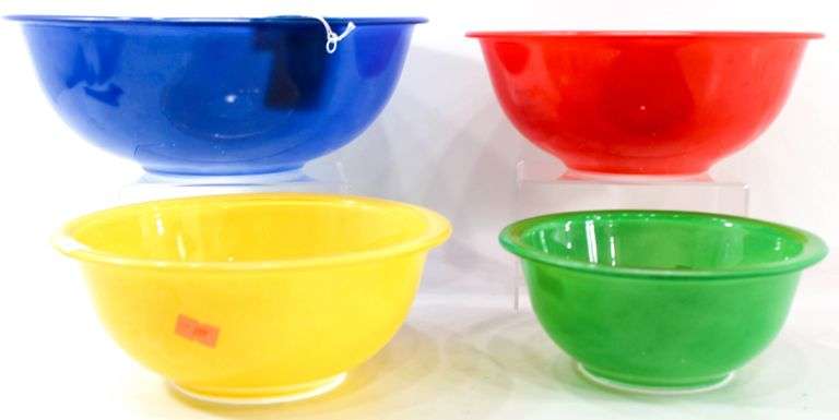 Vintage Pyrex Primary Color Mixing Bowls