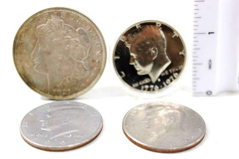 1921 "P" Morgan Silver Dollar , two kennedy half dollars and a washington bicentenial quarter , 4 items