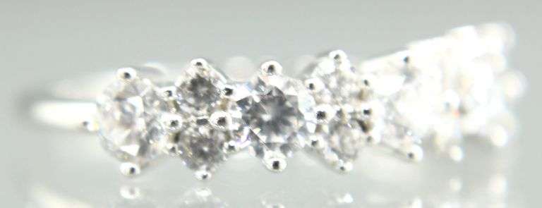 Sterling Silver Ring set with brilliant cut CZ, size 7 1/4.