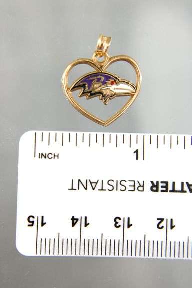 14 KT Gold Ravens Charm / Pendant.    (1.29 gm)