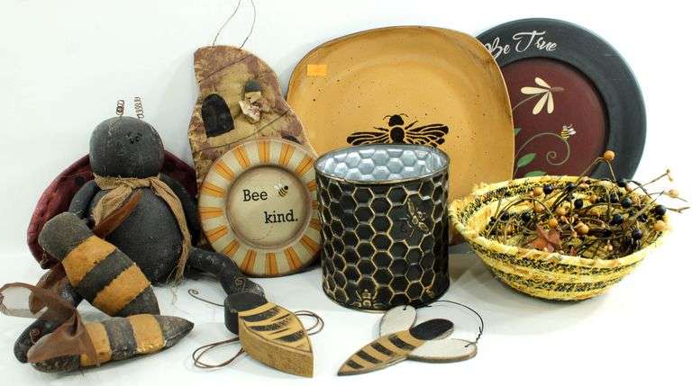 Honey Bee Home Decorations.