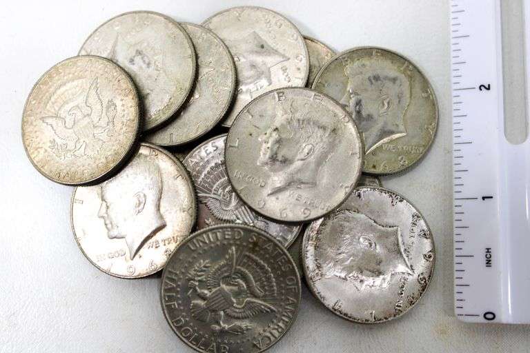 1964 Kennedy Silver half Dollars ( 2x ) and 40% silver halves ) 12x )  14 items