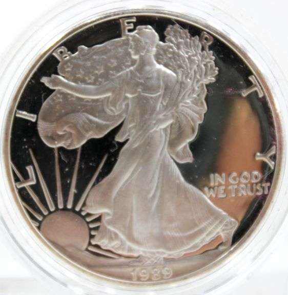 1989 American Eagle silver Dollar , Proof in case  1 OZ of .999 silver