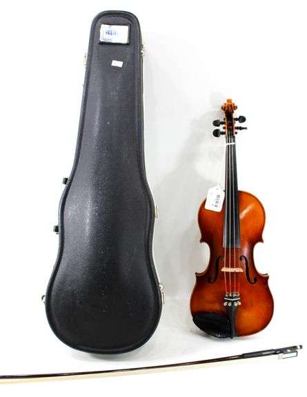 Antonius Stradivarius Faciebat Cremona 1713 Violin with Case
