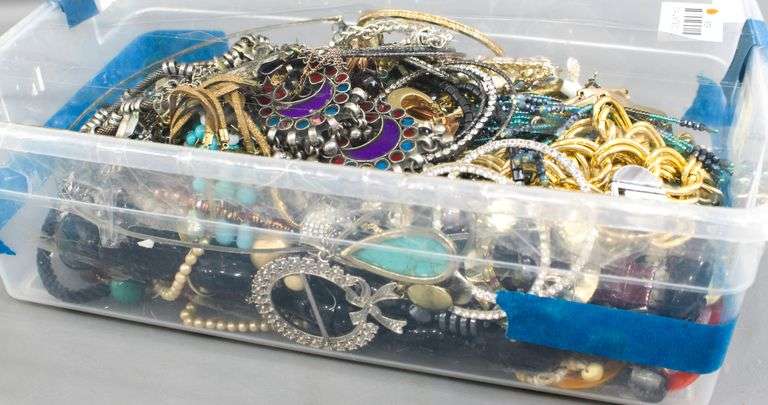 Jewelry and jewelry parts.