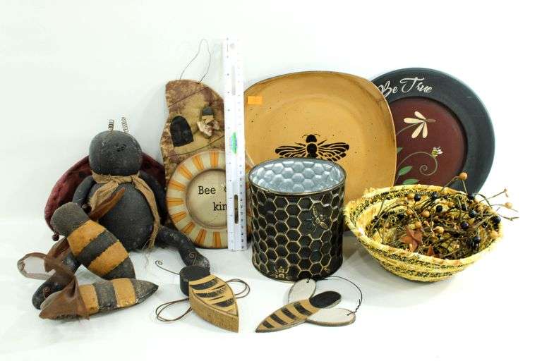Honey Bee Home Decorations.