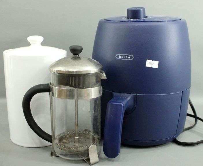 Bella 2 Qt Air Fryer Model: XF-201A , Coffee Press & Crofton Coffee Canister with Lid. T7