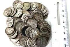 Mercury and Barber silver dimes , 90 items