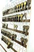 "Star" Key Blanks Retail Display Board with Keys - "Keys Made While You Wait!" - 24 x 16
