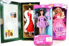 Vintage Barbie Dolls -Special Edition Pretty Choices, Holiday Voyage and 3-Looks Barbie