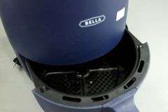 Bella 2 Qt Air Fryer Model: XF-201A , Coffee Press & Crofton Coffee Canister with Lid. T7