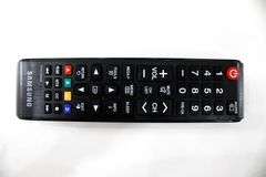 Samsung Model No: UN32J400DBF 30" TV with Remote.