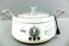 Hamilton Beach Model 33134H 3 in One Slow Cooker and  Mixing Bowls. T7