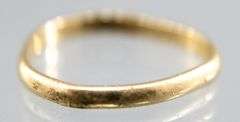14 KT Gold scrap jewelry.    (2.73 gm)