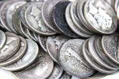 Mercury and Barber silver dimes , 90 items