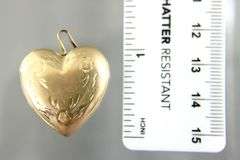14 KT Gold heart Locket Pendant.      (6.37 gm)