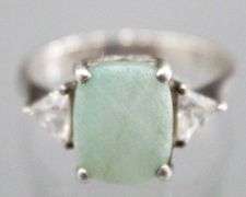 Sterling Silver Chrysoprase Ring, size 7.