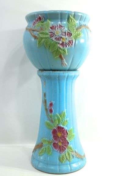 Hand Marked and Numbered "RRP Co. Roseville Ohio No. 421 USA" - Robinson Ransbottom Art Pottery Jardiniere and Pedestal Manufactured between 1920-40